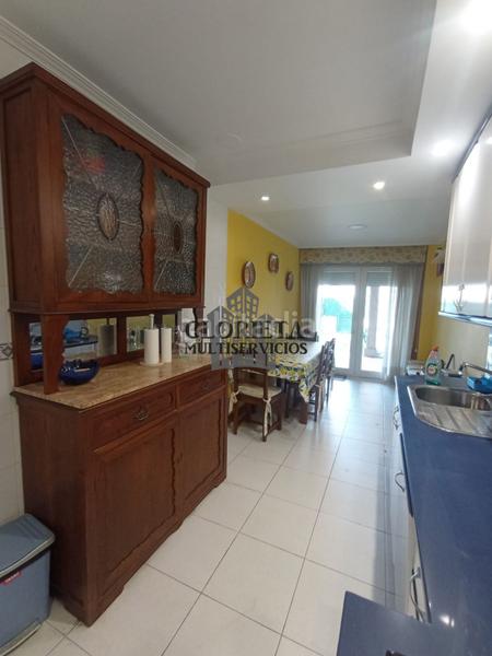 Foto e46b53d2-8b4a-4147-ab39-198a9a0d73e2. Maison jumelée avec chauffage parking dans Baiona