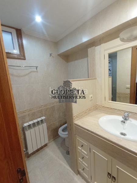 Foto f364a23c-98c7-4b60-98f1-03f2c8d577af. Maison jumelée avec chauffage parking dans Baiona