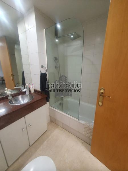 Foto 3ec27747-20ce-43dd-99c3-45ac0bbb15d5. Piso precioso piso en venta en sanjurjo badía! en Vigo