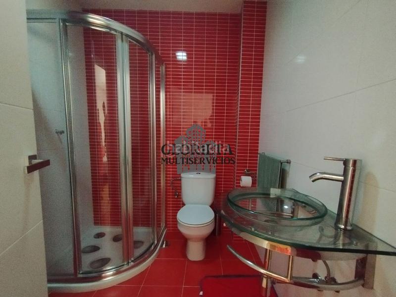 Foto b9ee1d38-a5ad-49e6-9fce-be3c6866863a. Piso  en venta en raxo en Poio