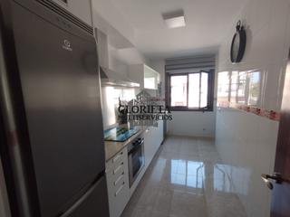 Appartement  Camino grupo escolar. Piso impecable de 3 habitaciones en marin