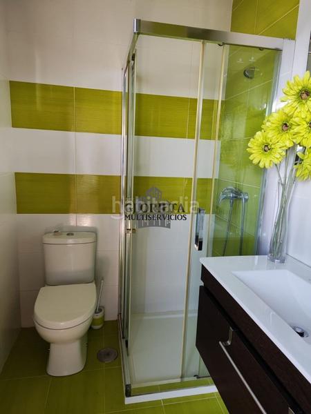 Foto 28f056bc-8f0b-45c0-b661-2bb3ddf06566. Maison avec chauffage parking dans Bueu