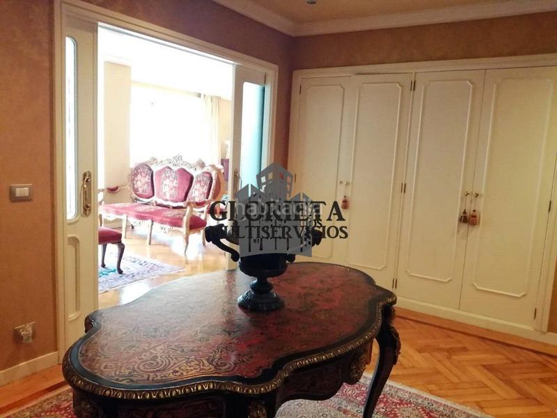 Foto 931f9dd1-1429-4a52-8719-6691d0dd0869. Piso en Plaza España - Corte Inglés Vigo
