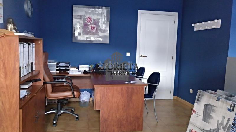 Foto e525849f-f871-4100-81cf-8429e5067e75. Piso bajo en venta en zona traviesas! en As Travesas - Balaidos Vigo