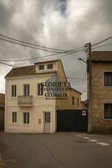 Maison jumelée à Lavadores. Casa en venta en lavadores!