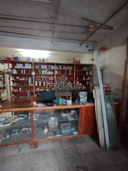 Foto 3bce744e-b625-472e-8f8f-9b17fb7b9a58. Alquiler local comercial bajo comercial en alquiler zona salgueira! en Vigo