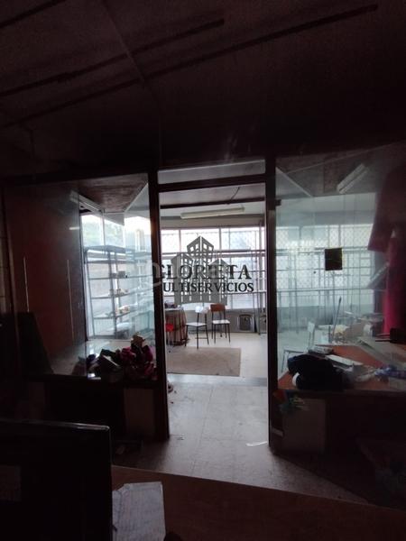 Foto f4caeb5d-db12-426e-9e53-b7258518c472. Alquiler local comercial bajo comercial en alquiler zona salgueira! en Vigo