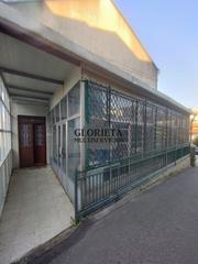 Location Local commercial à A Salgueira - O Castaño. Bajo comercial en alquiler zona salgueira!
