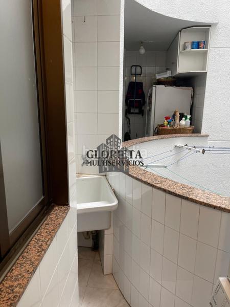 Foto 673f5b69-216f-4fa0-8ae7-7349bbb3d1e4. Flat with parking in Plaza España - Corte Inglés Vigo