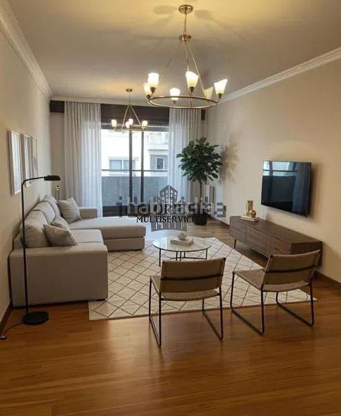 Foto 6af90f97-27e4-4df9-ba1d-a06bb6740620. Flat with parking in Plaza España - Corte Inglés Vigo