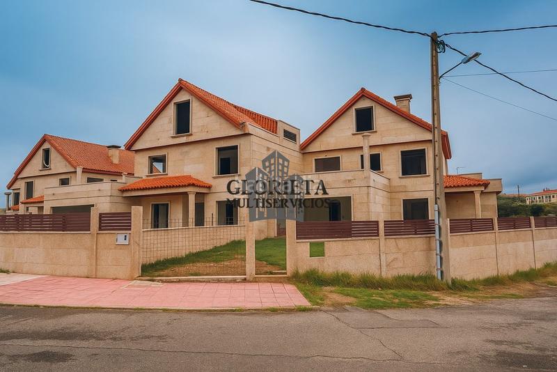 Foto c81edffe-cfad-4e0c-b6b1-9f3905744b39. Chalet avec parking dans Teis Vigo