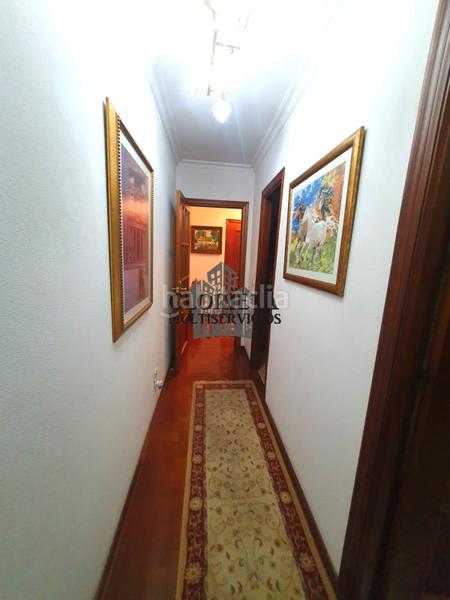 Foto b65d7598-f692-43c9-88bb-e7a6f15b6cf6. Flat with heating parking in A Salgueira - O Castaño Vigo