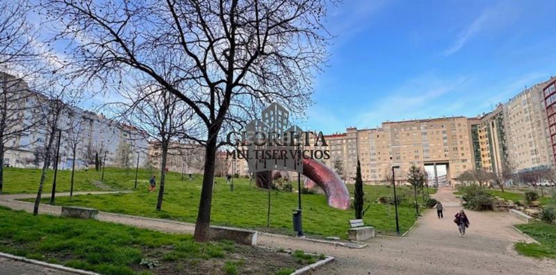 Foto bc7100e2-0e55-411c-a8a6-23e4420039d4. Piso estupenda oportunidad en plaza miñoca! en As Travesas - Balaidos Vigo