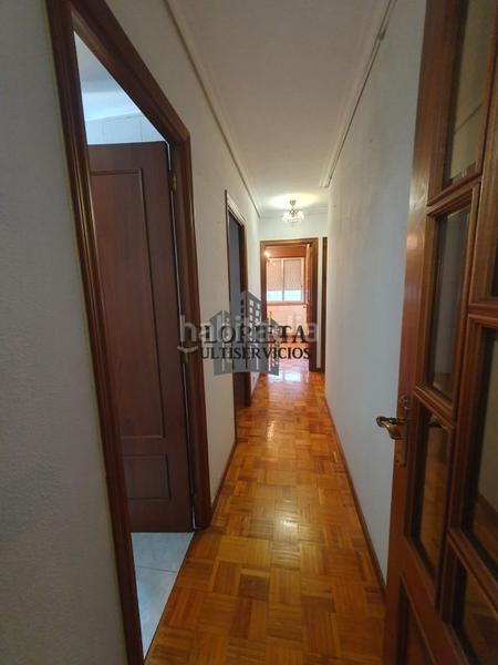 Foto 43eb0043-7f38-477f-99b0-f995399c801b. Flat with heating parking in Centro - Areal Vigo