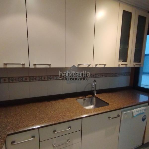 Foto 1a29a942-ba5f-45e4-afb6-cec4b358ccdb. Flat with heating parking in Centro - Areal Vigo