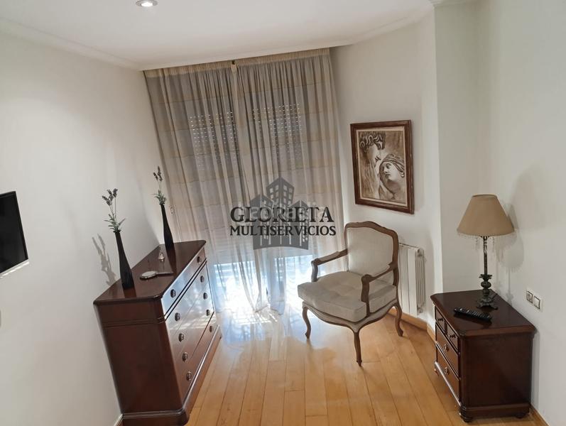 Foto 1c3fbbd8-646c-4af6-bb50-390ff76437c9. Flat with heating parking in Centro - Areal Vigo