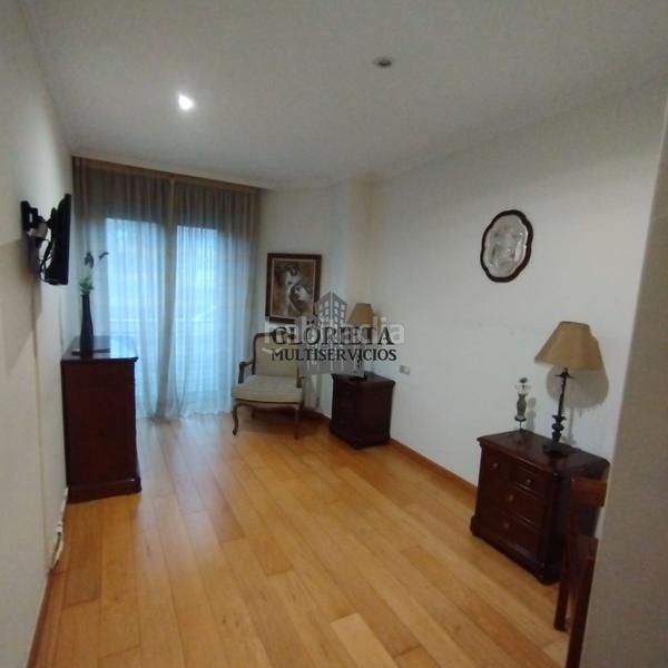 Foto a666c0b8-7138-405a-b320-189c5ad66e87. Flat with heating parking in Centro - Areal Vigo