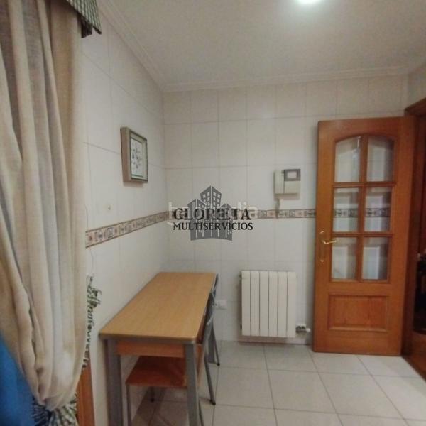 Foto acc7707f-61c4-433e-8470-593d4bfd4aed. Flat with heating parking in Centro - Areal Vigo