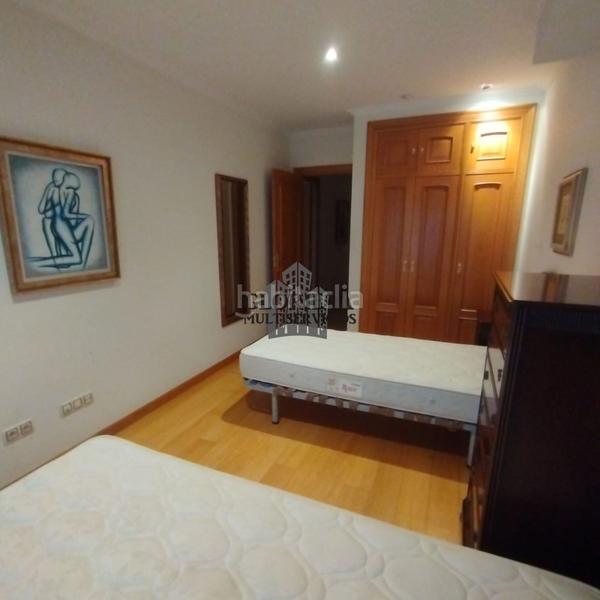 Foto c5f25cfe-fc07-419f-849f-5b3dcada3803. Flat with heating parking in Centro - Areal Vigo