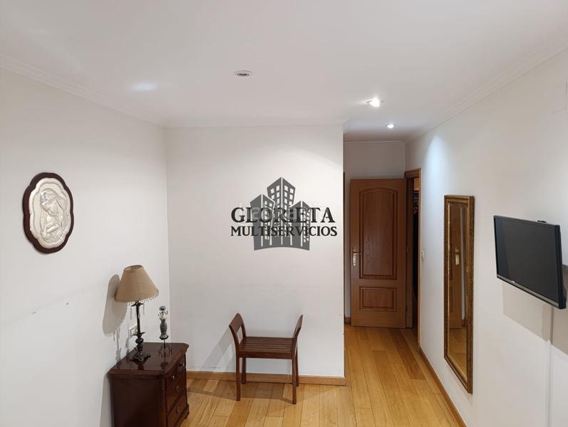 Foto d6ed86ca-20d4-42e9-834b-9e5d208cc1aa. Flat with heating parking in Centro - Areal Vigo