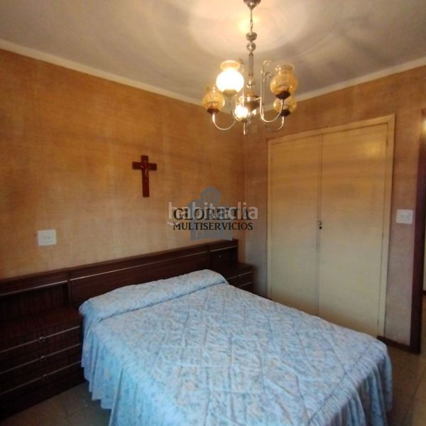 Foto 00d65b65-6f4e-4ebe-b585-3b5ae9b147e3. Piso  de 4 habitaciones,2 baños, trastero y ascensor en Vigo