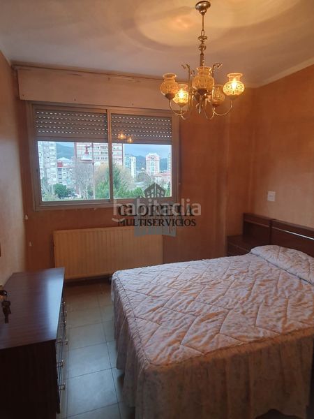 Foto 982a9883-0c69-450d-926e-c7983bce00ad. Piso  de 4 habitaciones,2 baños, trastero y ascensor en Vigo