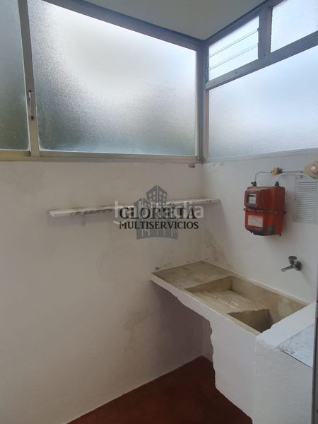 Foto f3468e79-34ff-4418-a144-1655d862fd25. Piso  de 4 habitaciones,2 baños, trastero y ascensor en Vigo