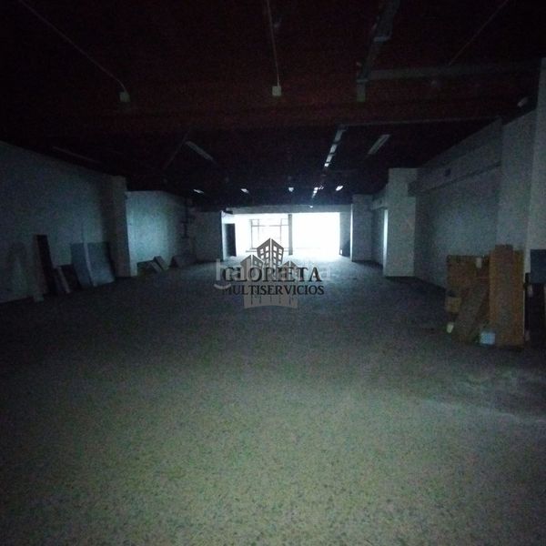 Foto 272bd0d2-7906-4827-9bfd-6115adf6b4cc. Local comercial a As Travesas - Balaidos Vigo