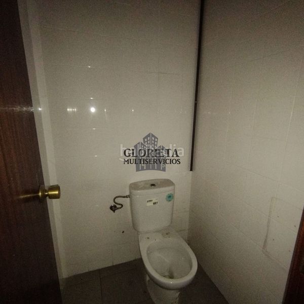 Foto b7d8fb7b-5b10-4b57-93cb-374d3122d7c0. Local comercial a As Travesas - Balaidos Vigo