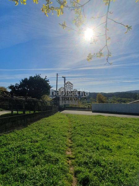 Foto 4b9de065-7de8-4e79-b1f1-c2fd6e24dca5. Terreny residencial a Valadares - Beade Vigo
