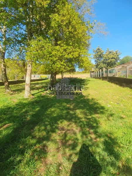 Foto 64412f55-3817-40cc-9f37-65ca239b8cb3. Terreny residencial a Valadares - Beade Vigo