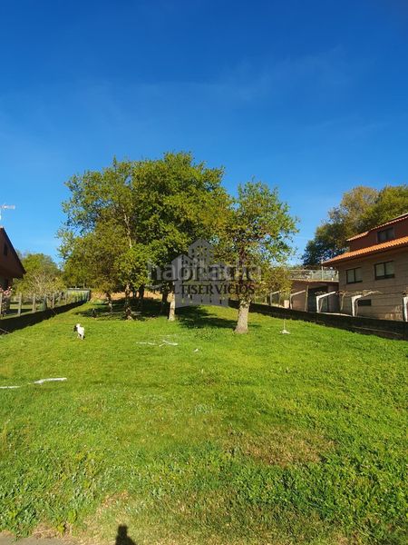 Foto b78d60d2-0340-4fc9-8d00-f50f788ab948. Terreny residencial a Valadares - Beade Vigo