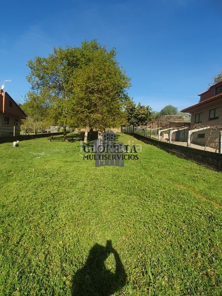 Foto f87b153e-e4ba-4676-8e3a-4a6502891556. Terreny residencial a Valadares - Beade Vigo