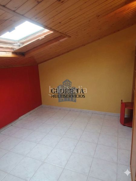 Foto a9f22151-d75d-4eb8-9377-4d23745990d7. Pis amb calefacció aparcament a Panxón Nigrán