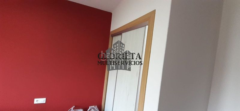 Foto dfe72c49-d1a3-4cbe-b4c4-a5b0eb230103. Pis amb calefacció aparcament a Gondomar