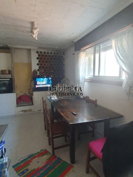 Foto b0142341-6810-4cf3-ac64-14aee37a010f. Casa amb calefacció aparcament a Coruxo - Oia - Saiáns Vigo