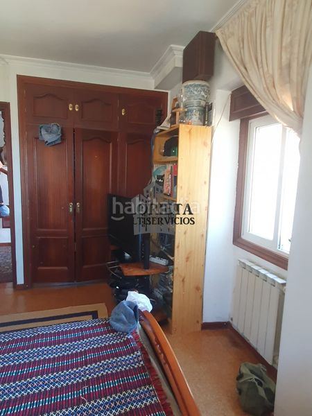 Foto bb1e23a0-9a0e-4f26-9c0c-19cf55d674fa. Casa amb calefacció aparcament a Coruxo - Oia - Saiáns Vigo