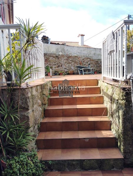 Foto ce87a9f7-d0c5-4cf8-8626-5a3d21c6f594. Casa amb calefacció aparcament a Coruxo - Oia - Saiáns Vigo