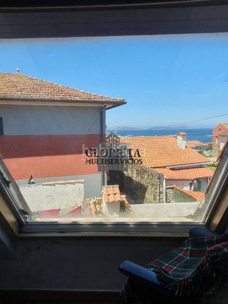 Foto d88f338d-8b41-4bc0-b287-b6a2870f1271. Casa amb calefacció aparcament a Coruxo - Oia - Saiáns Vigo