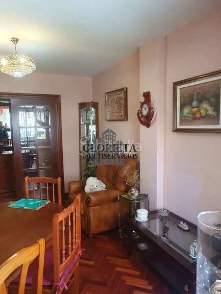 Foto 8ad9a74f-428d-49a2-8b51-584b75b4bcd3. Pis amb calefacció aparcament a Coia Vigo