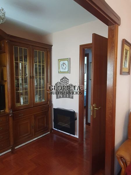 Foto a16c97de-7a6b-45e2-953b-4d0b09beaf08. Pis amb calefacció aparcament a Coia Vigo
