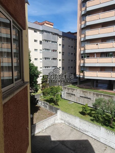 Foto da82d71c-458d-44e6-a3dc-0a9451f6fa9c. Pis amb calefacció aparcament a Coia Vigo