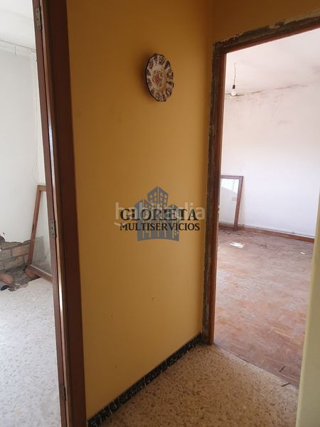 Foto 76354e4c-5280-4d73-a60a-76ae516a1610. Flat with heating parking in Gondomar