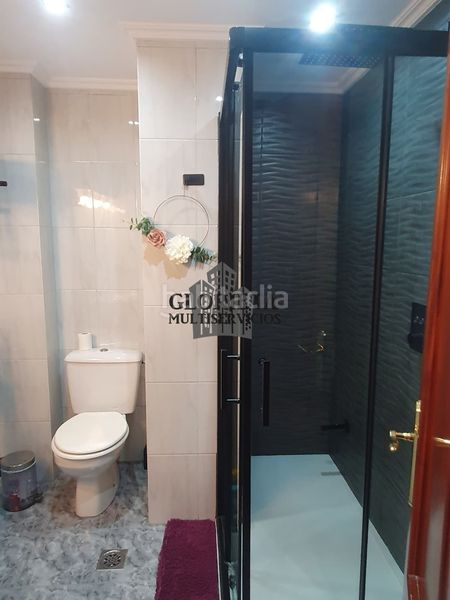 Foto fb250d38-cbc1-4dc4-b959-282fa14f23d9. Àtic amb calefacció aparcament a travesía de Vigo - san xoán Vigo
