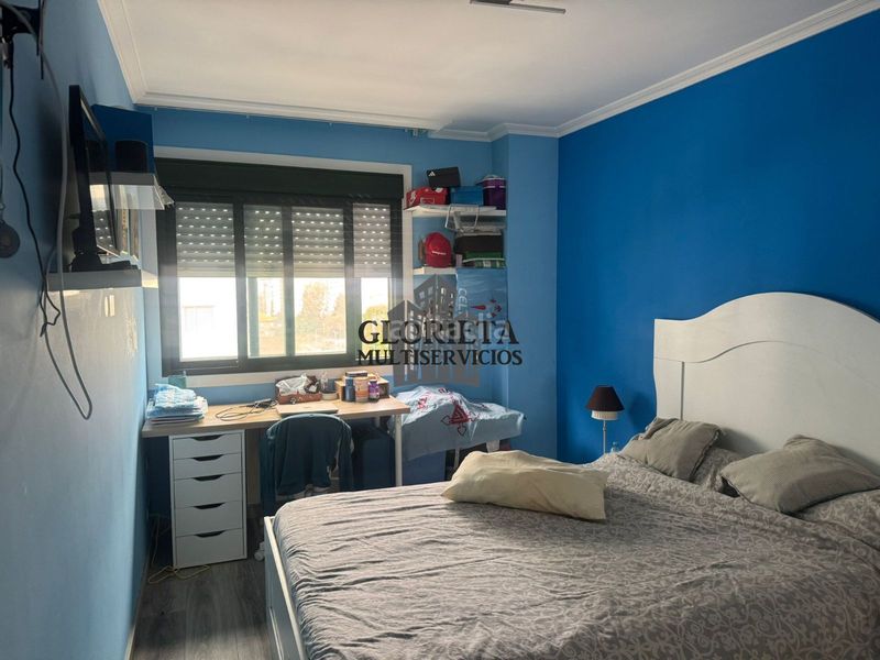 Foto 31814977-5187-4b65-a03d-78a360884e84. Pis amb calefacció aparcament a Alcabre Vigo