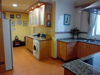 Flat in Rúa de pi y margall 68. Pi y margall, piso de 217m2, calefacción, trastero, garaje