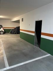 Aparcament cotxe  Rúa de romil. Plaza de garaje con bodega en calle romil
