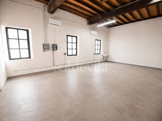 Local Comercial a Calle Sant Jordi