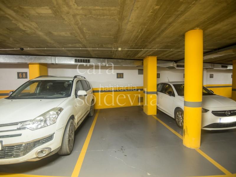 Foto 40853ebb-9c97-413e-a7a1-ea2cba15c552. Affitto posto auto in Nord Vic