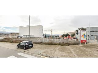 Industrial plot in Seva. Terreno industrial en venta